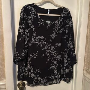Black & White Blouse NWT Size 2X